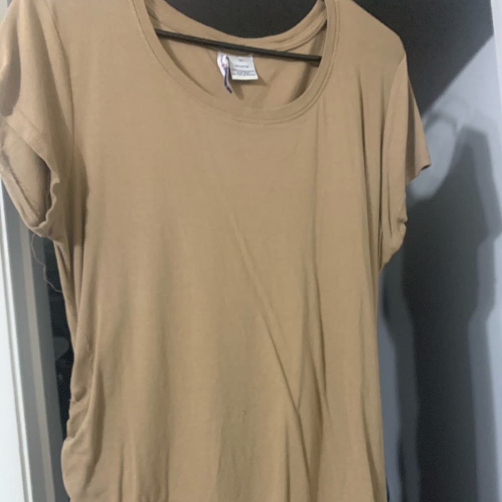 Maternity shirt